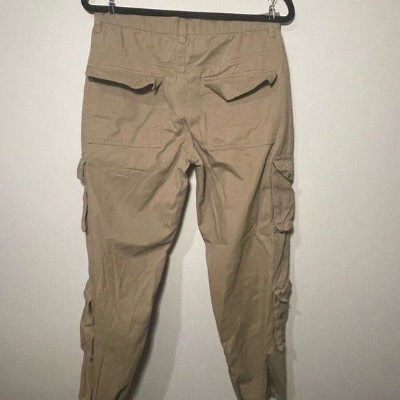 PLT Low Rise Tan Cargo Pants - Picture 15 of 16